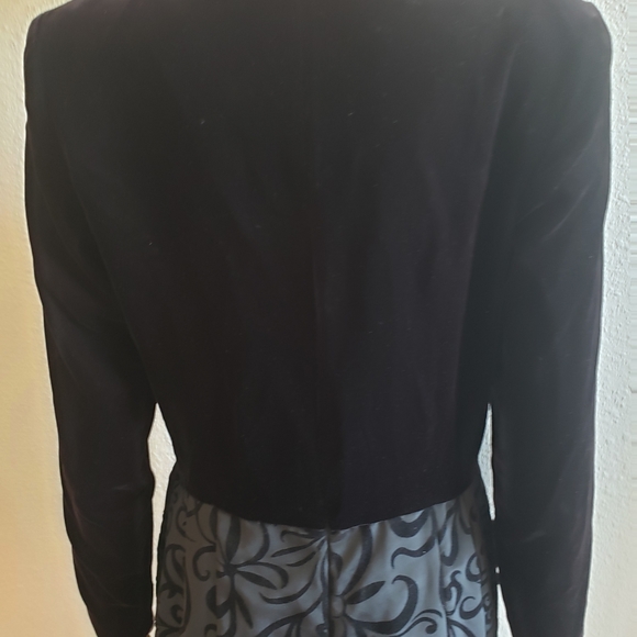 Susan Bennet VTG Velvet Bow Dress - Picture 3 of 12